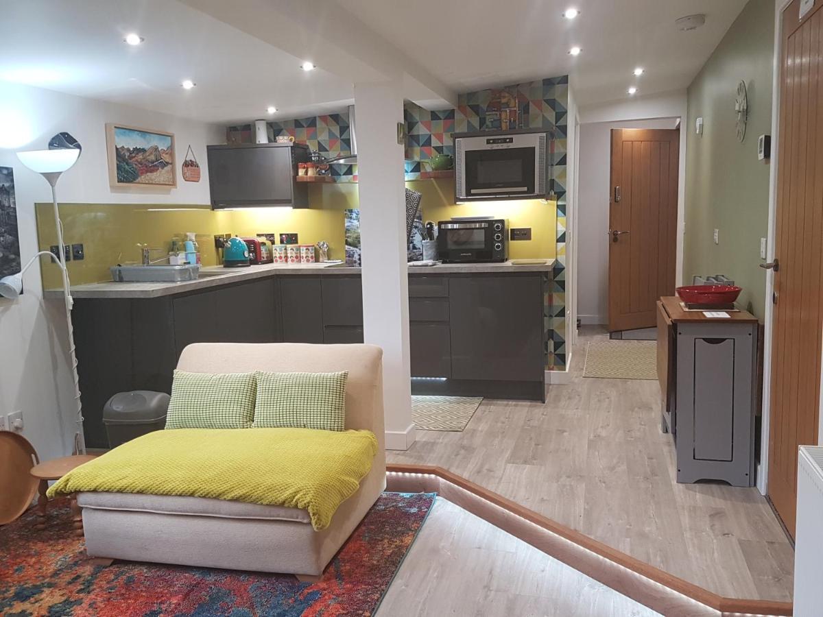 Bayview Lodge New Spacious Apartment Breakish Екстериор снимка